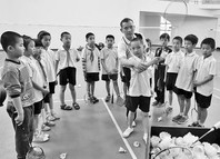 一线人员讲述进公立校的“血泪史”：难以踩准时间节奏