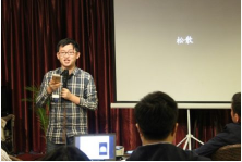 教培行业哪家强？新东方小狼道出了真相……