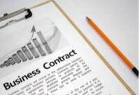 菁优教育2016财年净亏损为1747.45万元，同比收窄