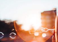 香港上市之后，新东方在线如何拓展K12教育市场？