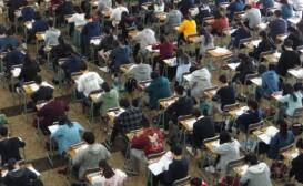 年赚8500万的补习班老师，背后是真实的香港